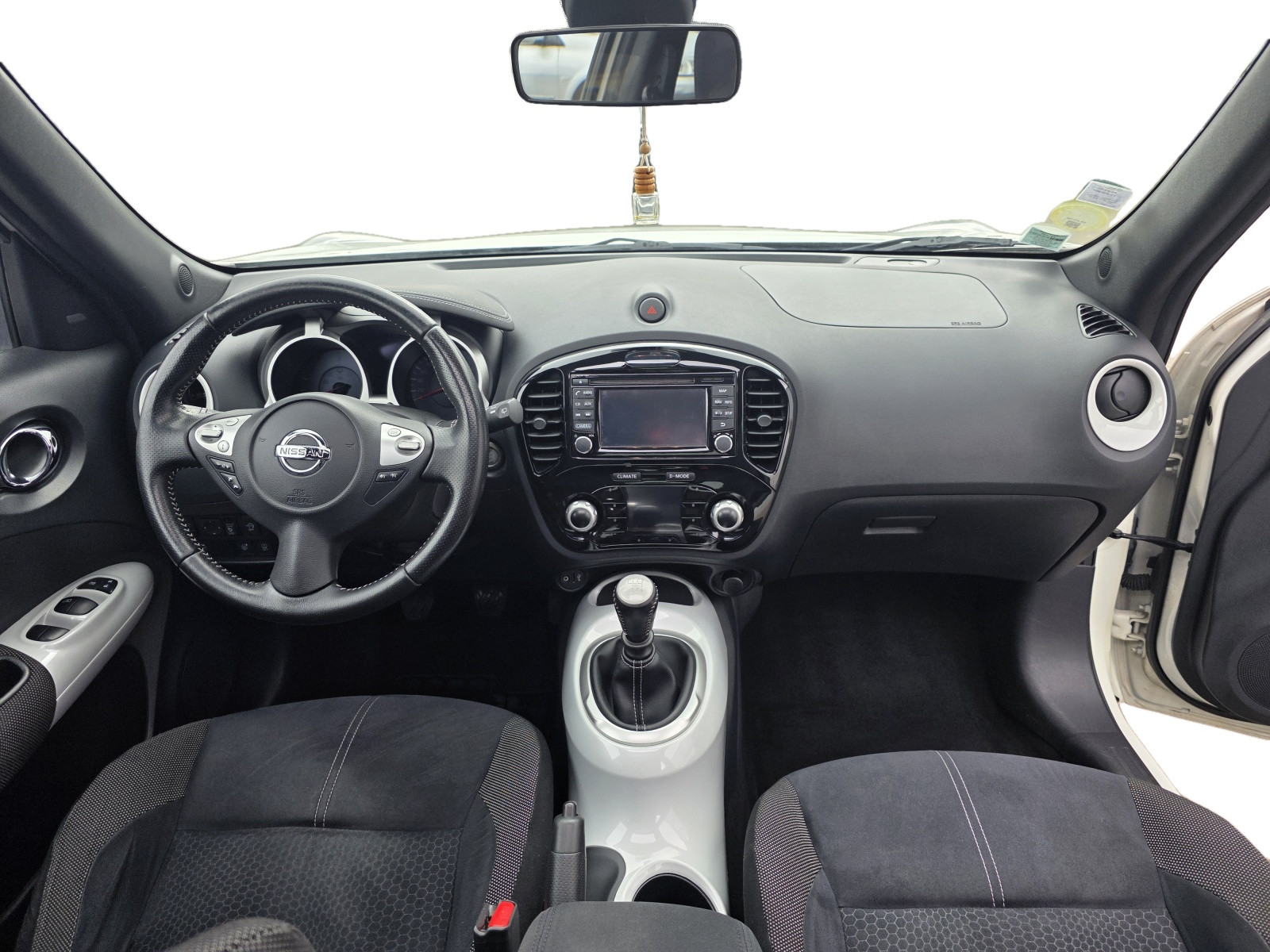 
                                                Voiture
                                                 NISSAN JUKE - 1.5 DCI 110 CV ACENTA - 5 CV