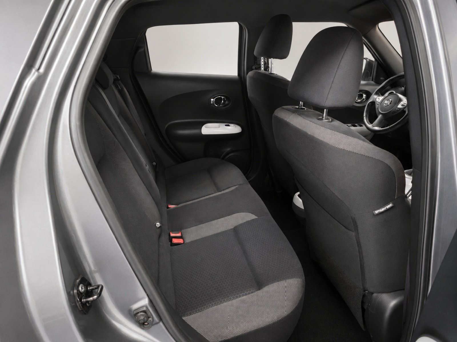 
                                                Voiture
                                                 NISSAN JUKE - 1.5 DCI 110 CV VISIA PACK - 5 CV