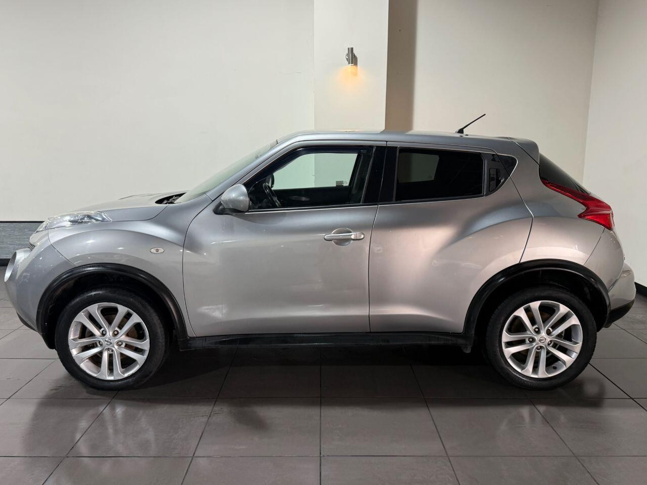 Voiture
                                                 Nissan Juke 1.5 dCi 8v Acenta Sport SUV 5dr Diesel Manual Euro 5 (110 ps)