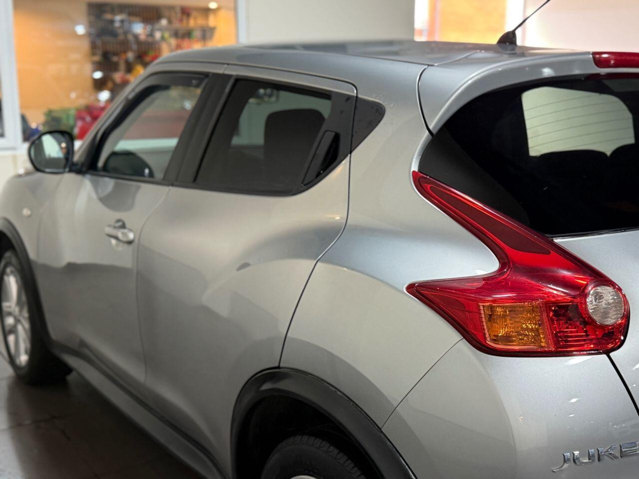 Voiture
                                                 Nissan Juke 1.5 dCi 8v Acenta Sport SUV 5dr Diesel Manual Euro 5 (110 ps)