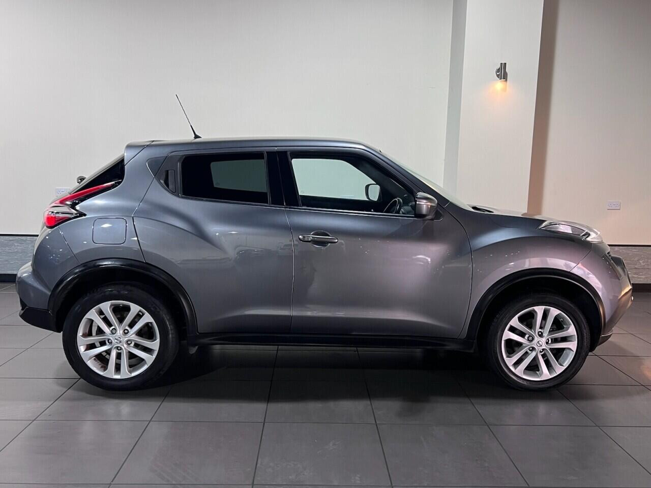 
                                                Voiture
                                                 Nissan Juke 1.5 dCi Acenta Premium SUV 5dr Diesel Manual Euro 6 (s/s) (110 ps)