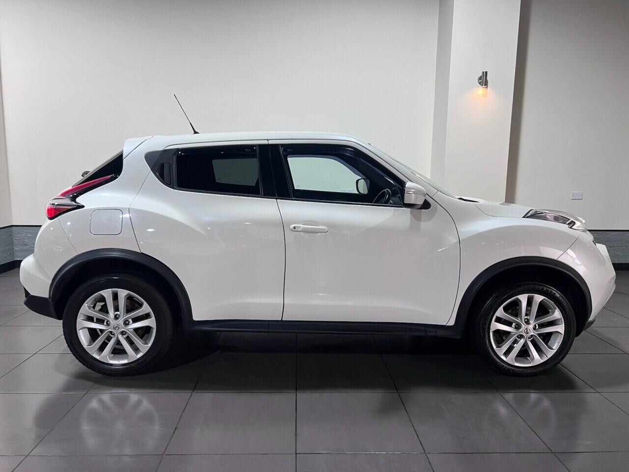 
                                                Voiture
                                                 Nissan Juke 1.5 dCi Acenta Premium SUV 5dr Diesel Manual Euro 6 (s/s) (110 ps)