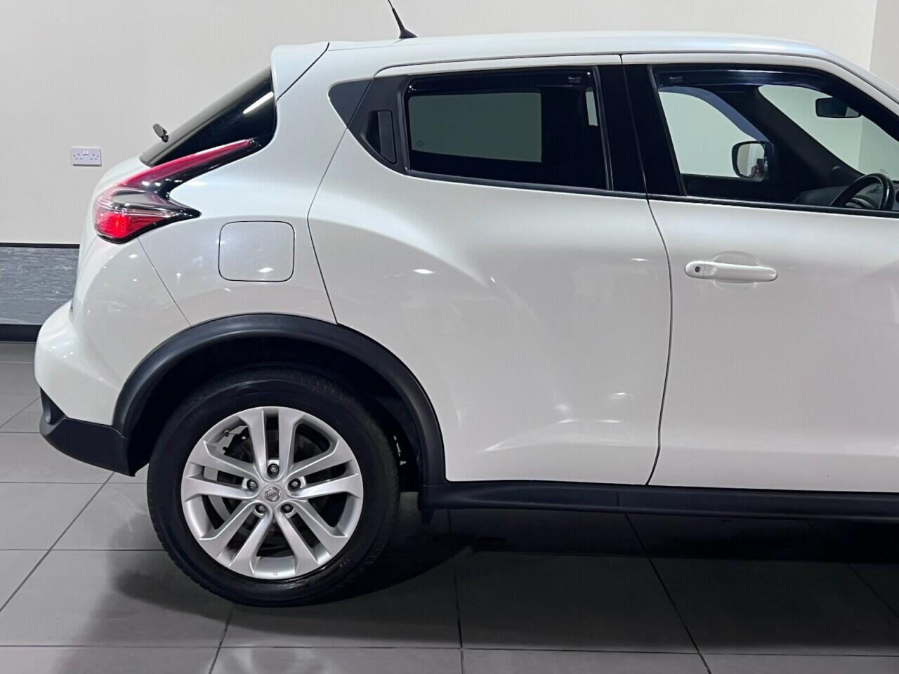 
                                                Voiture
                                                 Nissan Juke 1.5 dCi Acenta Premium SUV 5dr Diesel Manual Euro 6 (s/s) (110 ps)