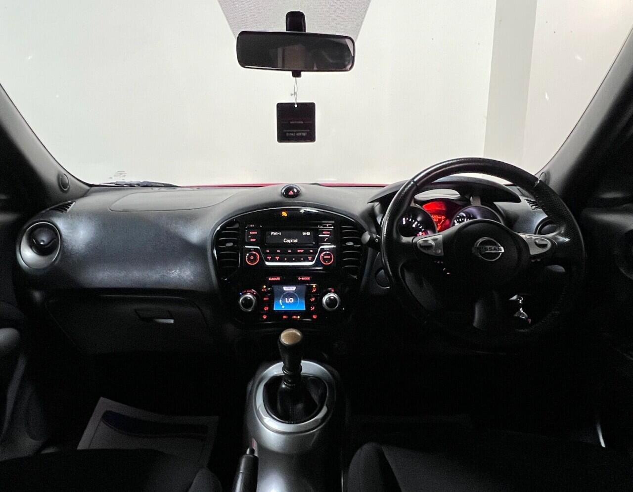 Voiture
                                                 Nissan Juke 1.5 dCi Acenta SUV 5dr Diesel Manual Euro 6 (s/s) (110 ps)