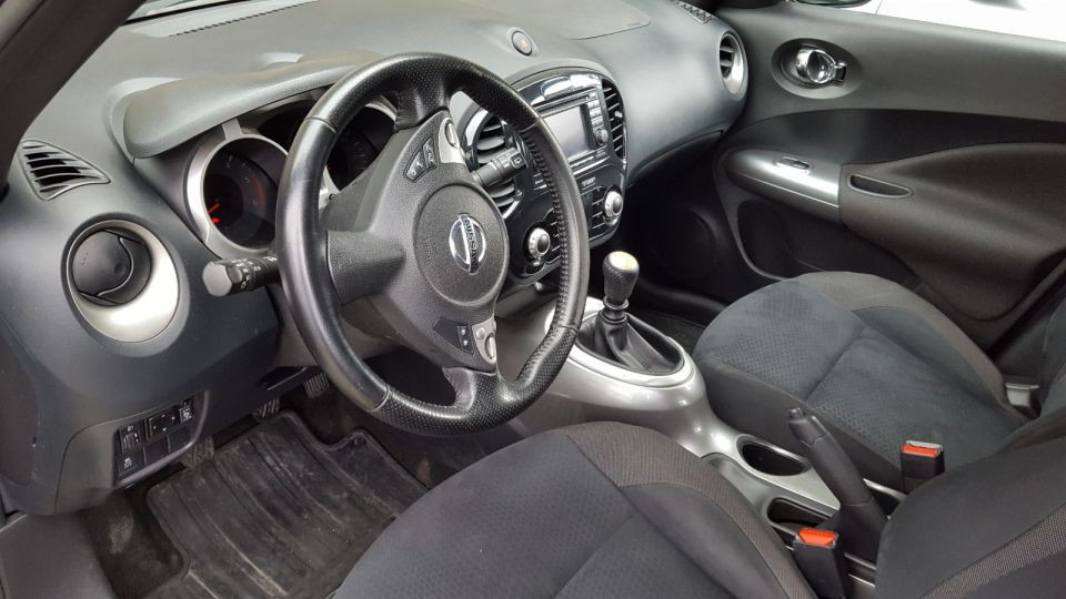 
                                                Voiture
                                                 Nissan Juke 1.5 dCi DPF Tekna 2011