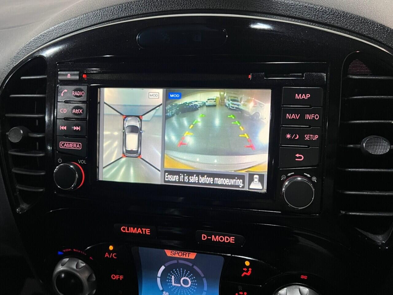 Voiture
                                                 Nissan Juke 1.5 dCi Tekna SUV 5dr Diesel Manual Euro 6 (s/s) (110 ps)