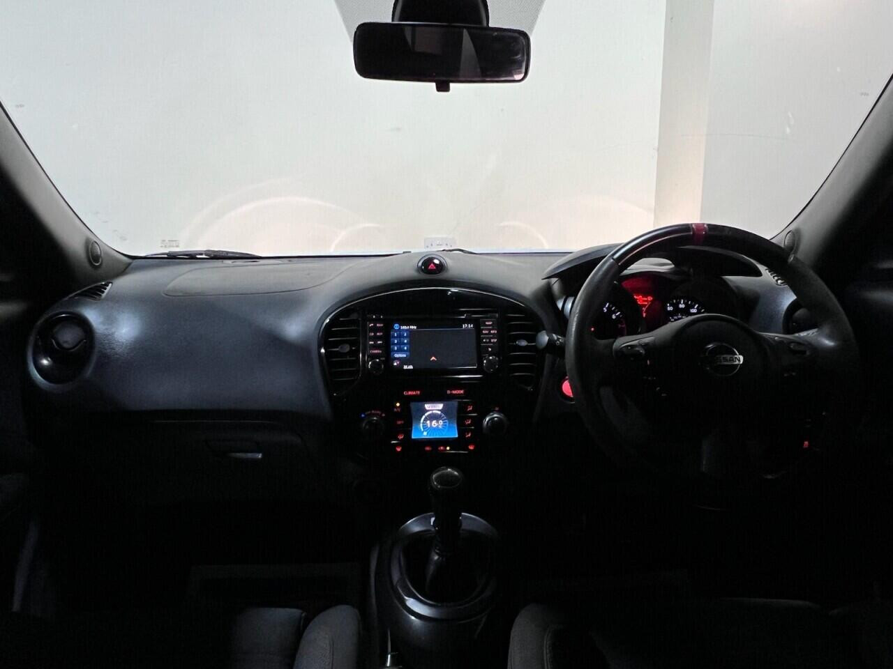 
                                                Voiture
                                                 Nissan Juke 1.6 DIG-T Nismo SUV 5dr Petrol Manual Euro 5 (200 ps)