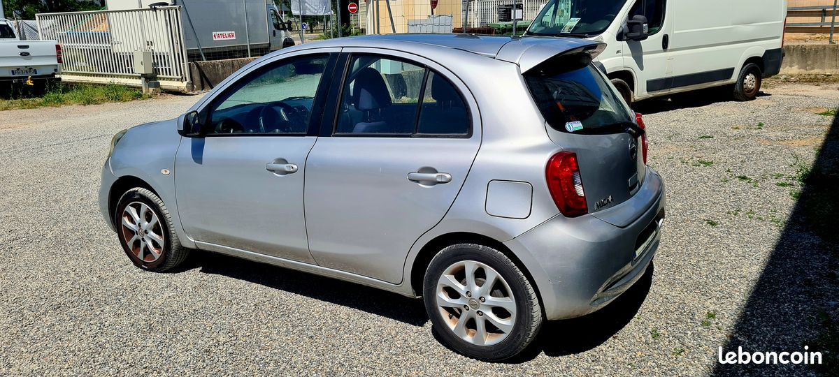 
                                                Voiture
                                                 Nissan micra acenta 80 ch 5 portes