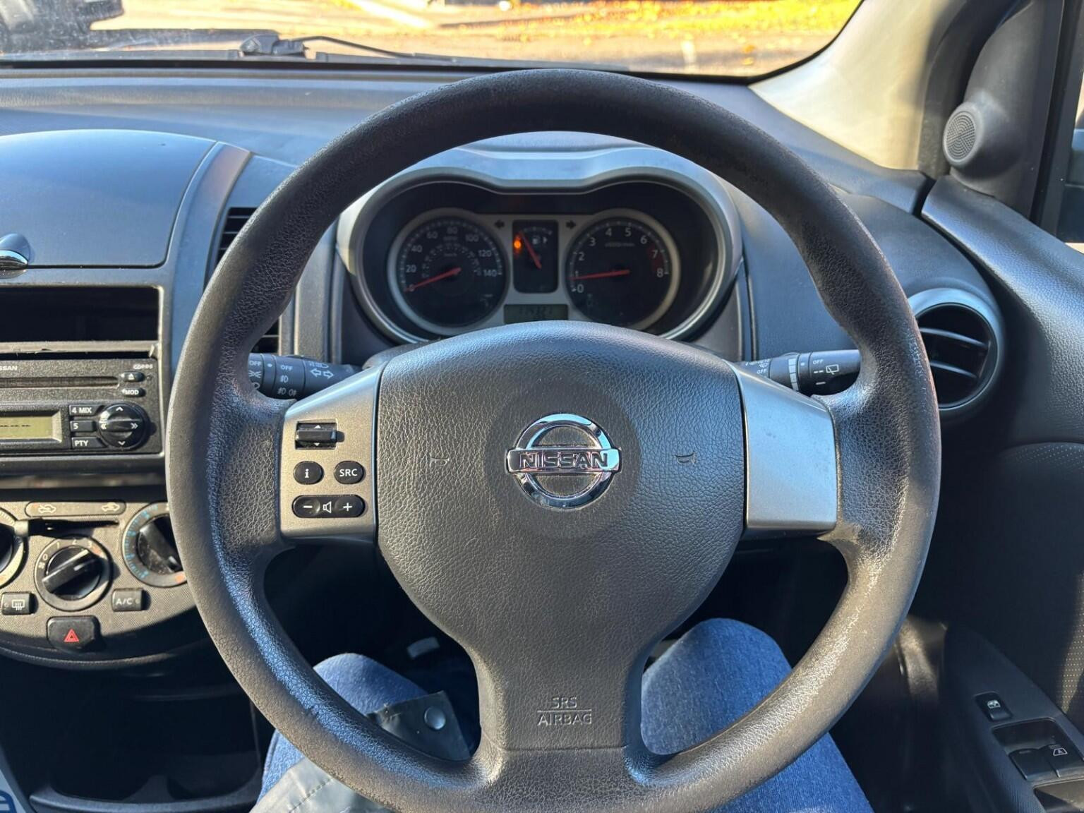 
                                                Voiture
                                                 Nissan Note 1.4 16v SE 5dr