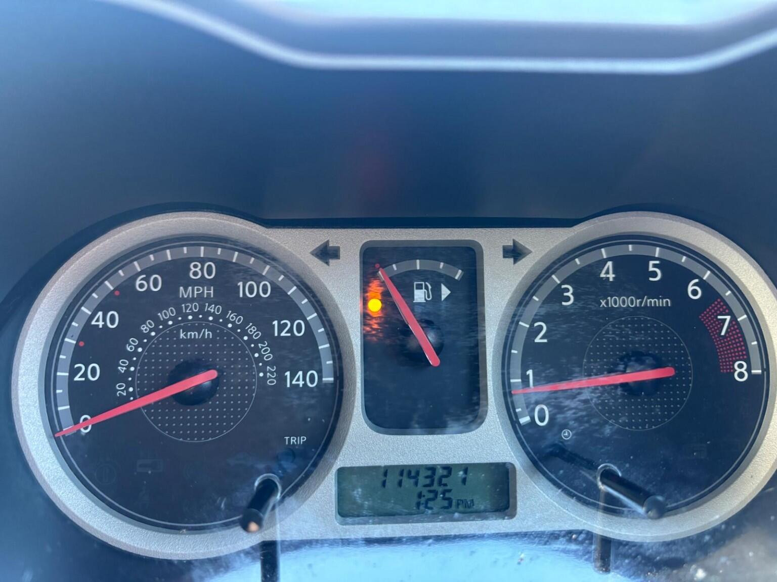 
                                                Voiture
                                                 Nissan Note 1.4 16v SE 5dr