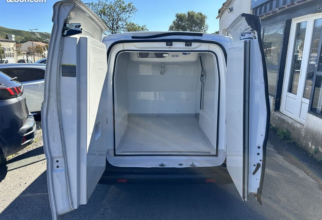 
                                                Voiture
                                                 Nissan NV200 1.5 DCI 110ch FRIGO TVA RECUPERABLE