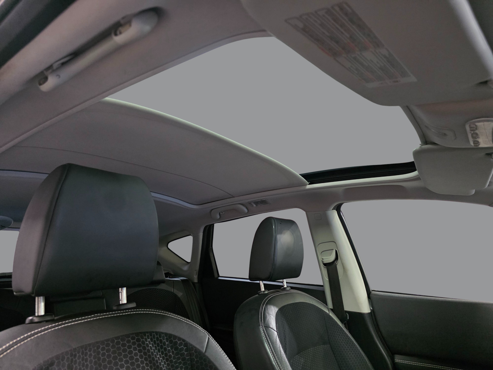 
                                                Voiture
                                                 NISSAN QASHQAI - 1.6 dCi 130 CV CONNECT EDITION