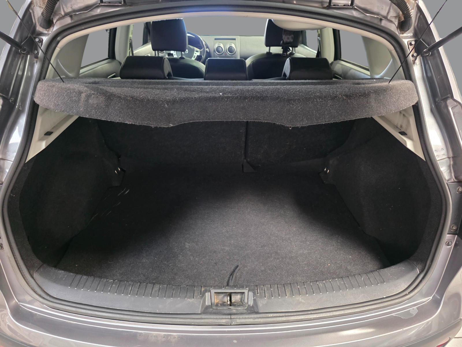 
                                                Voiture
                                                 NISSAN QASHQAI - 1.6 dCi 130 CV CONNECT EDITION