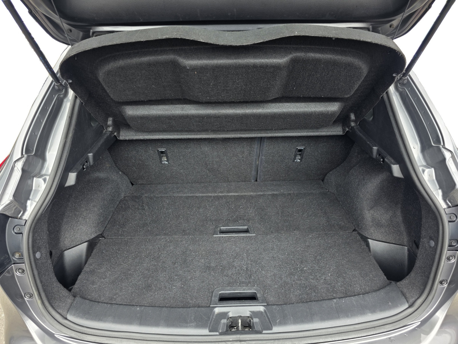 
                                                Voiture
                                                 NISSAN QASHQAI - 1.6 dCi 130 CV TEKNA - 7 CV