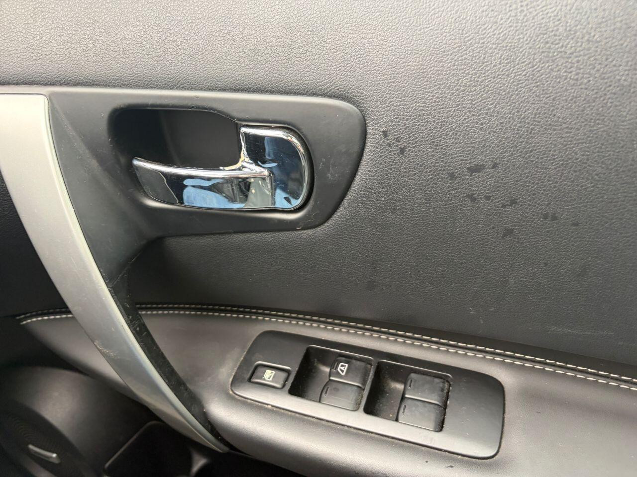 
                                                Voiture
                                                 Nissan Qashqai 2.0 Tekna SUV 5dr Petrol CVT 4WD Euro 4 (141 ps) AUTO MOT 10/26 109K NICE SPEC