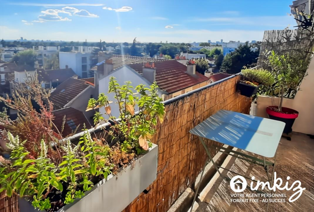 
                                                Vente
                                                 Nogent-sur-Marne 3 pièces 54 m² vue dégagée balcon