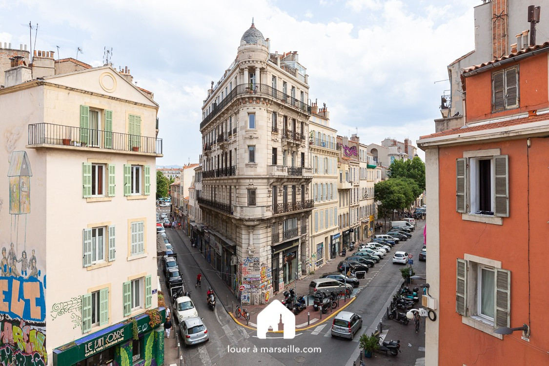 
                                                Location
                                                 NOTRE DAME DU MONT - LAM