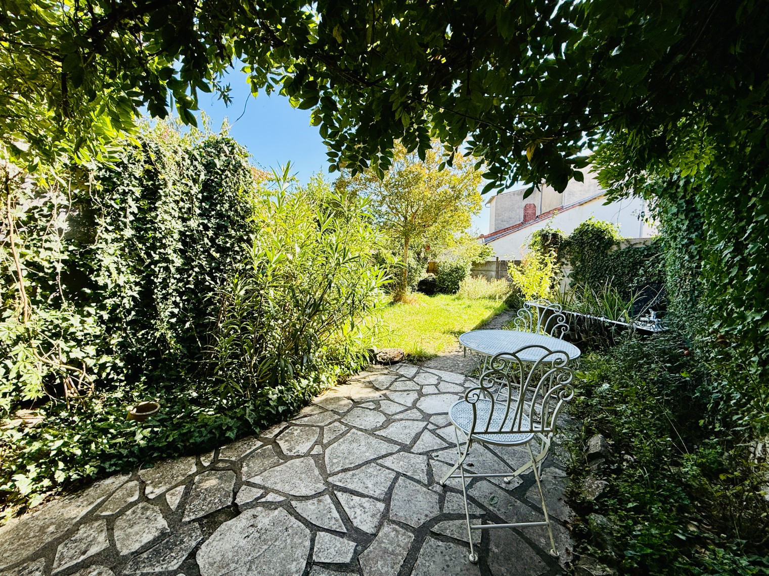 
                                                Vente
                                                 NOUVEAUTE - MAISON -  3 CHAMBRES - JARDIN -ANCENIS