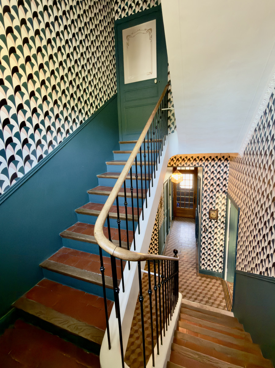 
                                                Vente
                                                 NYONS Centre DROME PROVENCALE VILLA 185M² 5 Chambres JARDIN 500M² TERRASSE PLEIN SUD