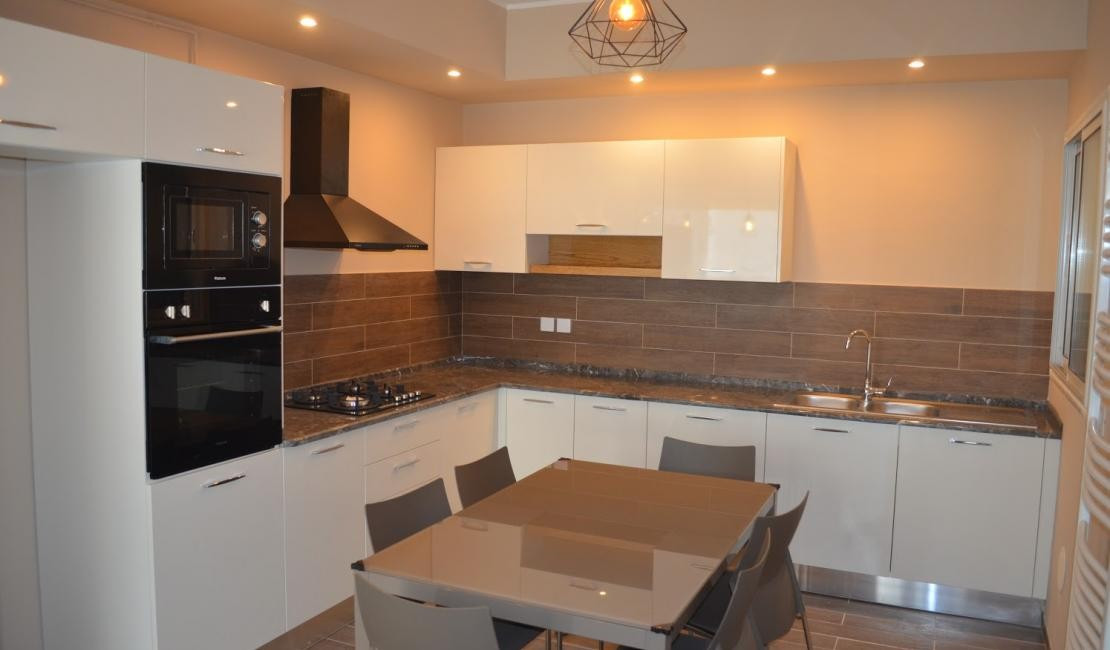 
                                                Vente
                                                 Offre Exceptionelle Appartement HS Mahdia 3M720