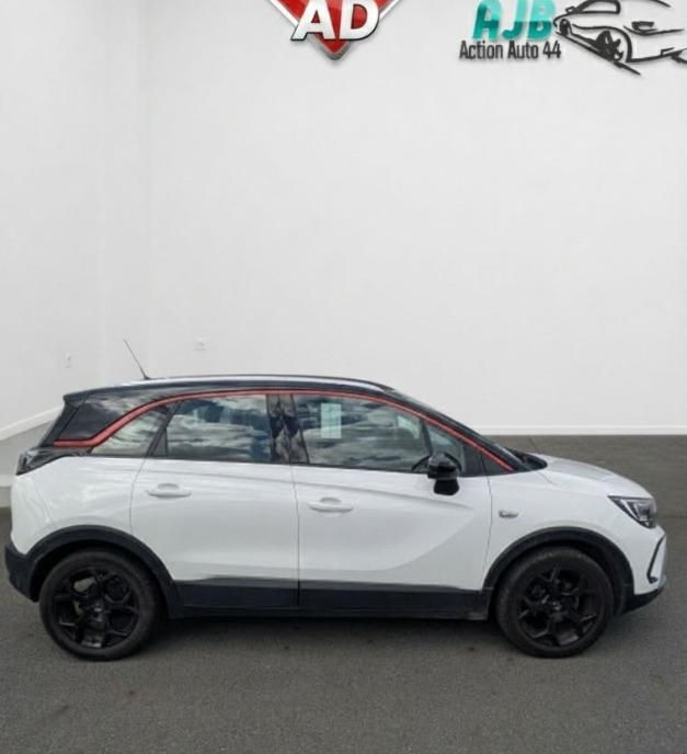 
                                                Voiture
                                                 Opel Crossland X 1.5 - 110CH GS Line