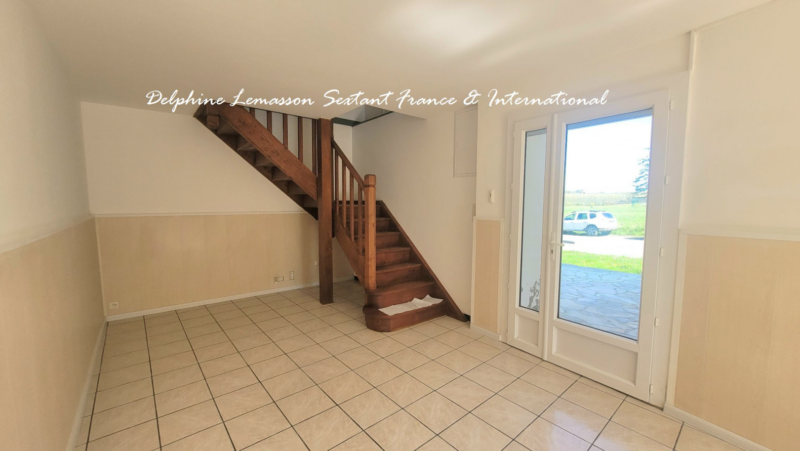 
                                                Vente
                                                 Opportunité à Monbazillac, 3 logements, à 10mns de Bergerac 
