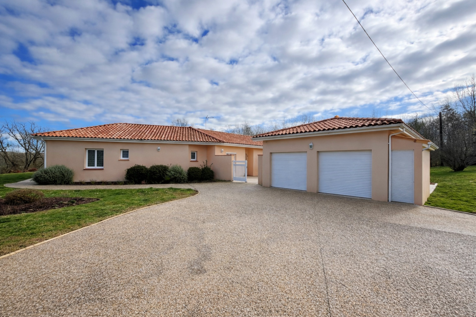 
                                                Viager
                                                 OPPORTUNITE d'EXCEPTION à CAUPENNE d'ARMAGNAC