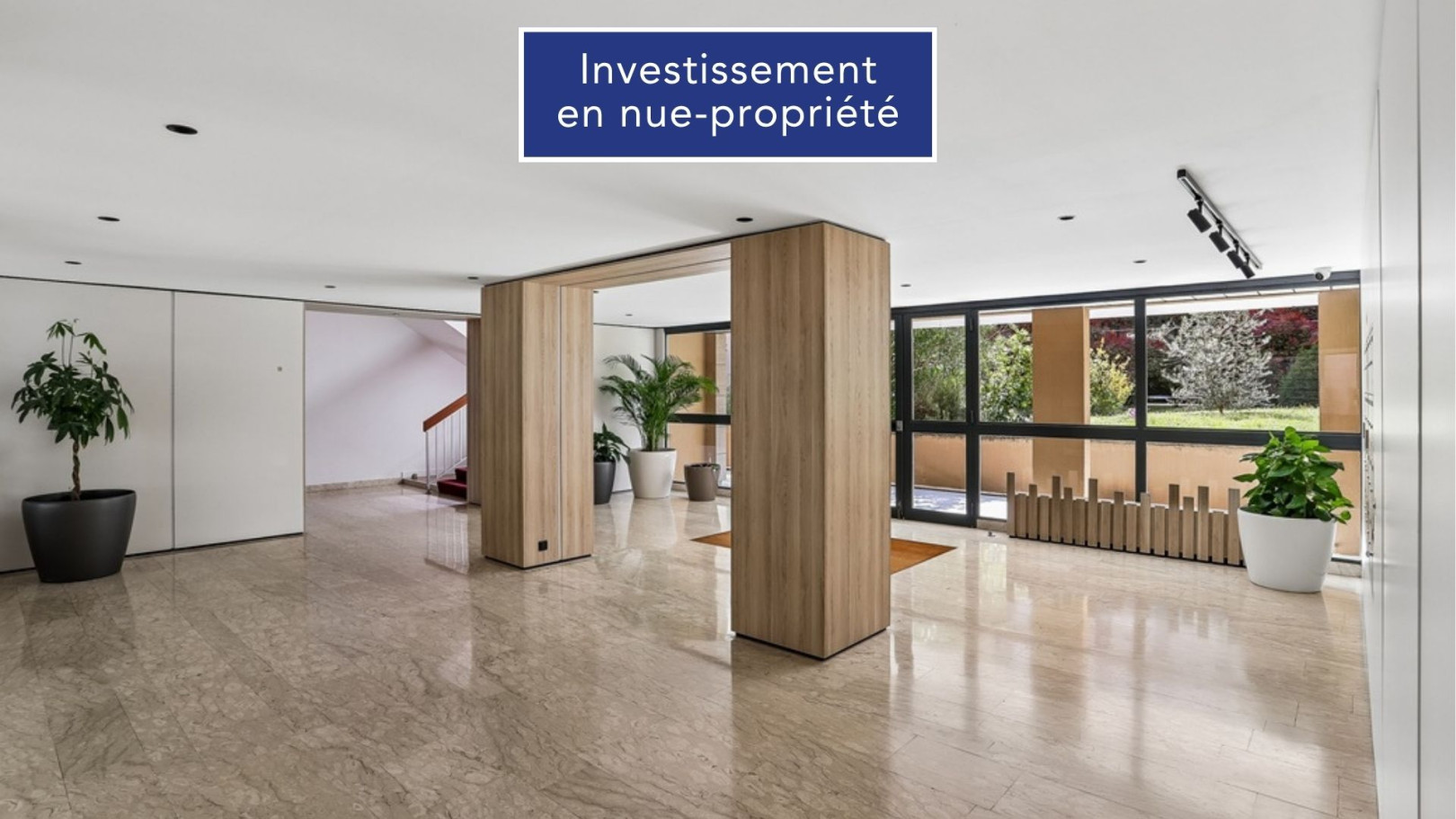 
                                                Vente
                                                 Opportunité d'investissement avec 27% de décote