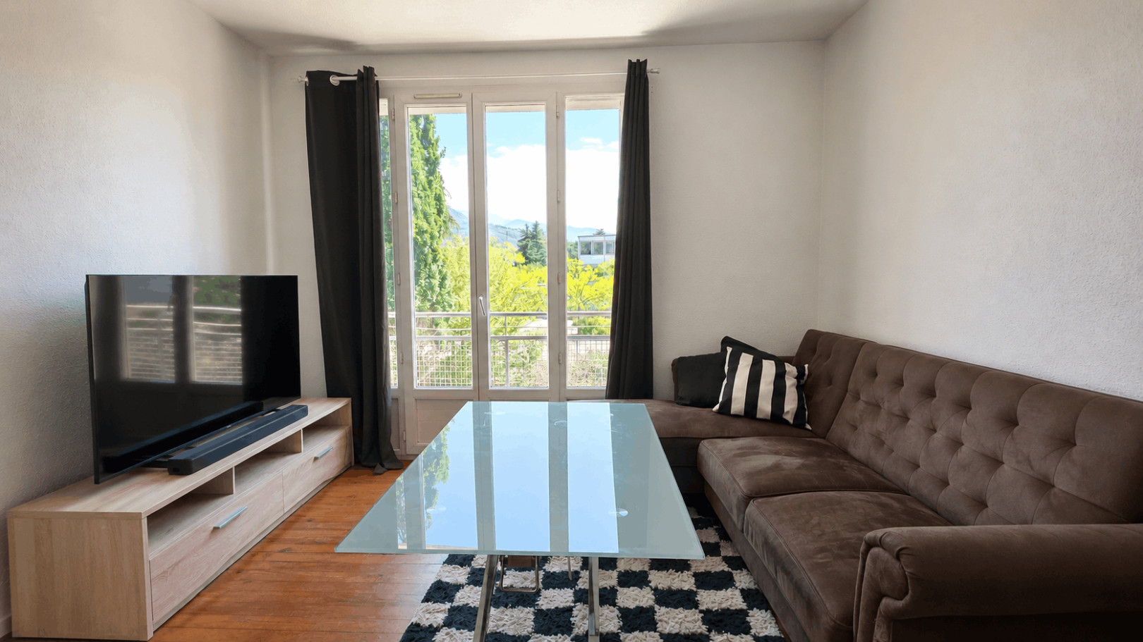 
                                                Vente
                                                 opportunité investisseur, fort rendement