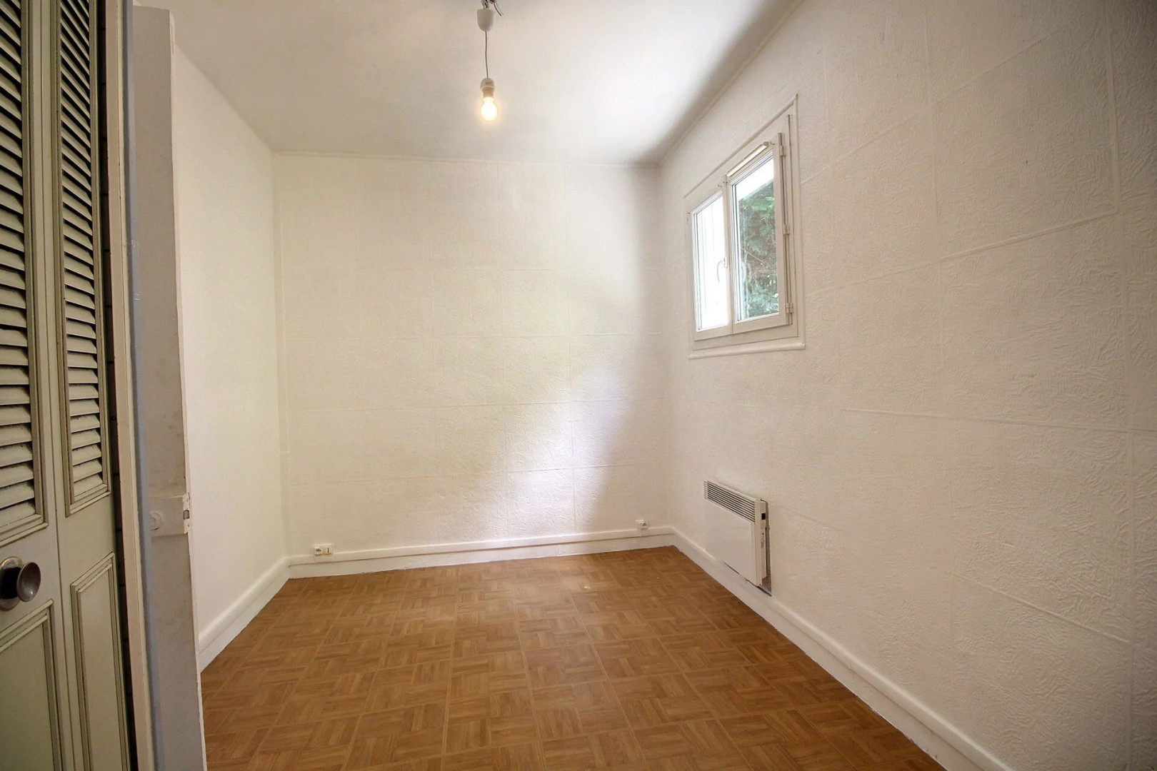 
                                                Location
                                                 Ormesson maison 48m2 avec garage