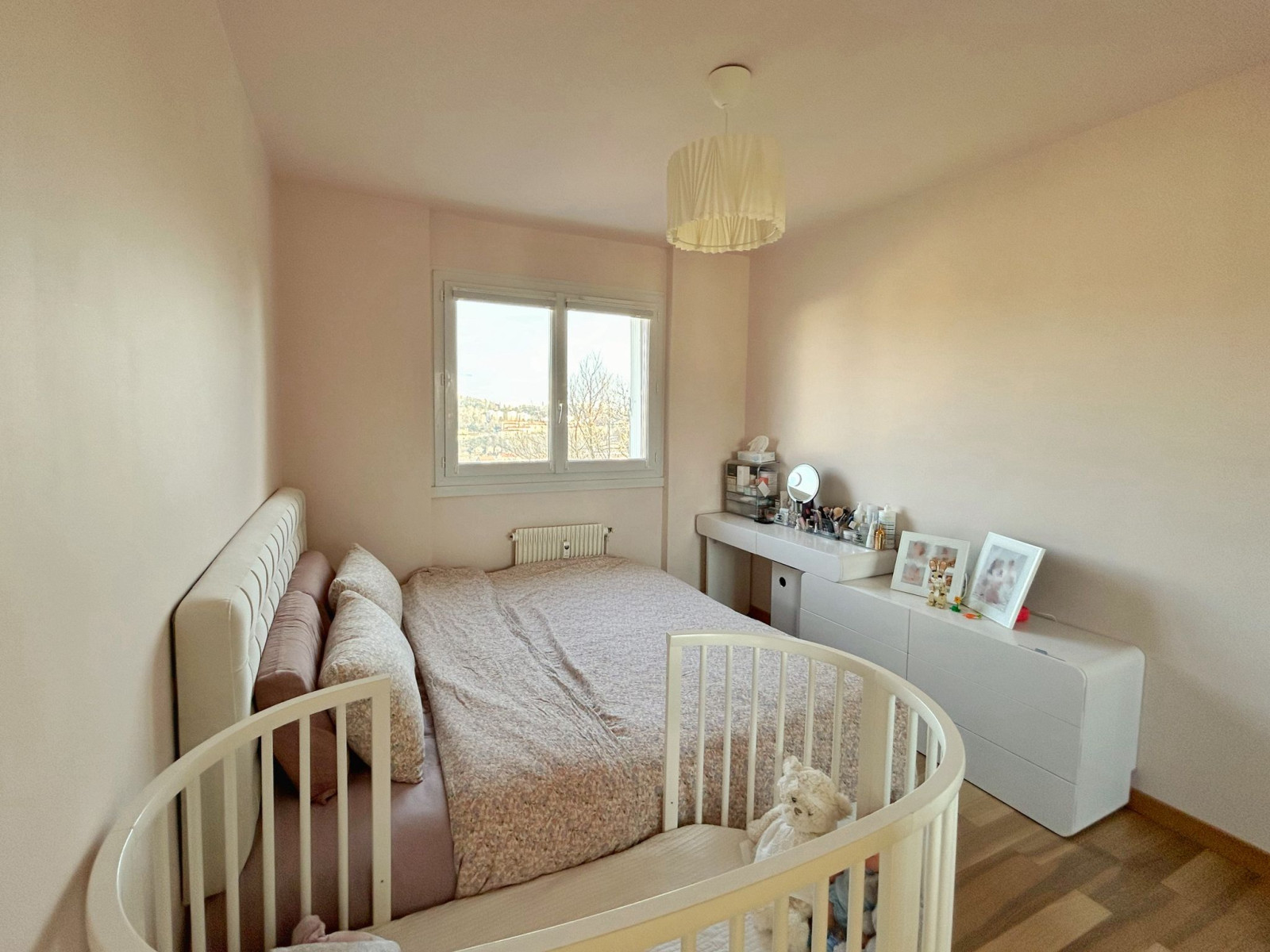 
                                                Vente
                                                 OULLINS – Lumineux T3 de 71 m² avec balcon, cave et potentiel T4