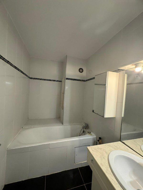 
                                                Location
                                                 Pantin – 2 pièces 45m²