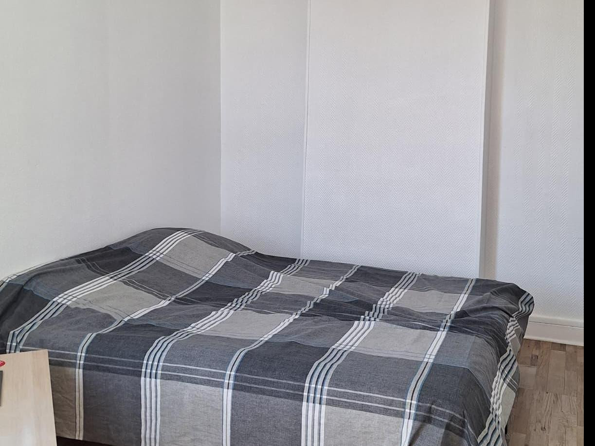 
                                                Vente
                                                 Pantin – Immeuble de rapport 5,45 % de rentabilité