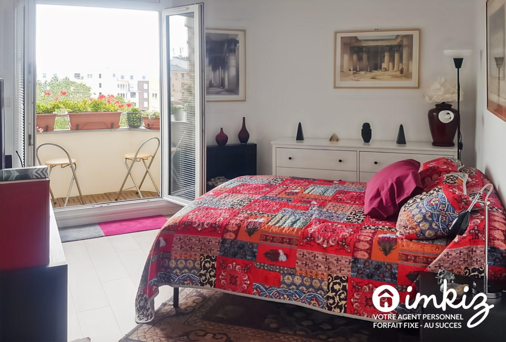 
                                                Vente
                                                 Paris 10ème 4 pièces de 89 m² avec vue panoramique