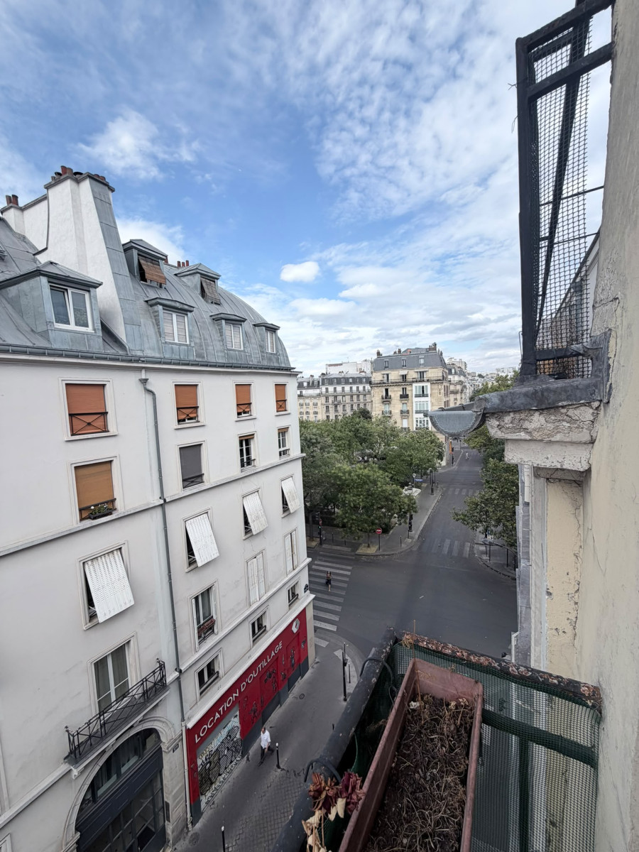 
                                                Location
                                                 Paris 11e — Appartement 2 pièces meublé