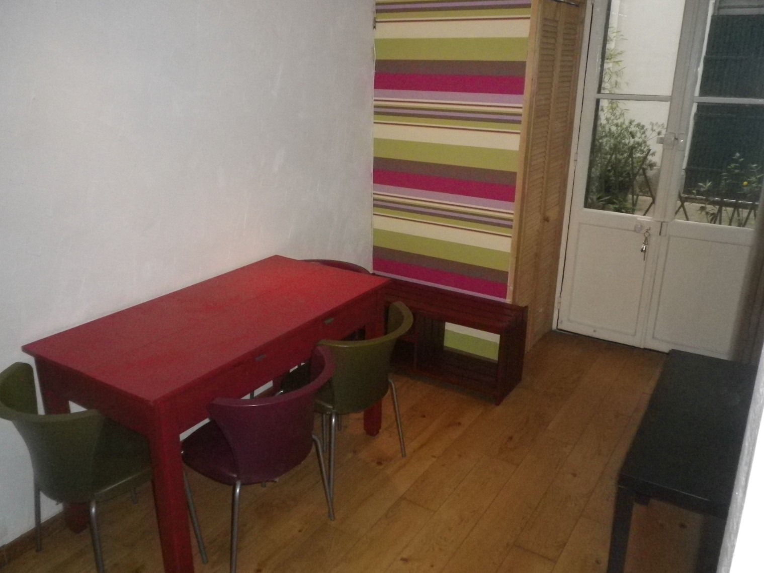 
                                                Vente
                                                 Paris 11e studio meublé 18 m2