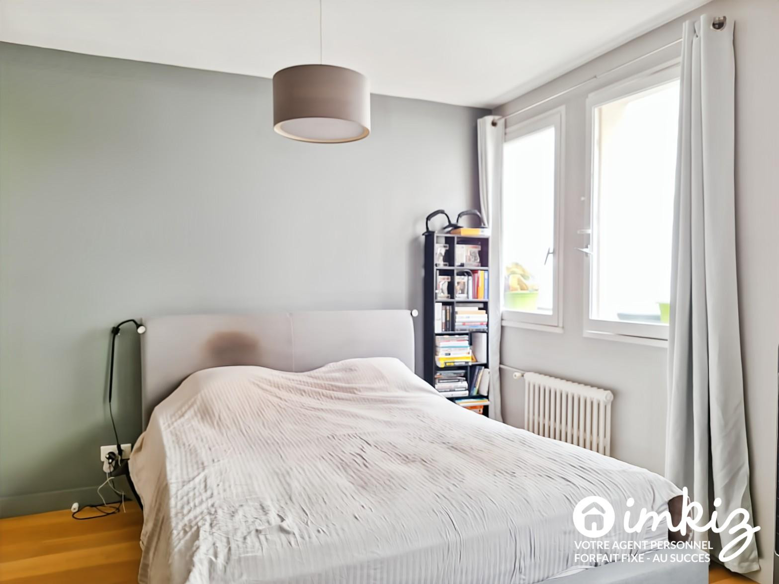 
                                                Vente
                                                 Paris 11ème – 4P 84 m², quartier Roquette