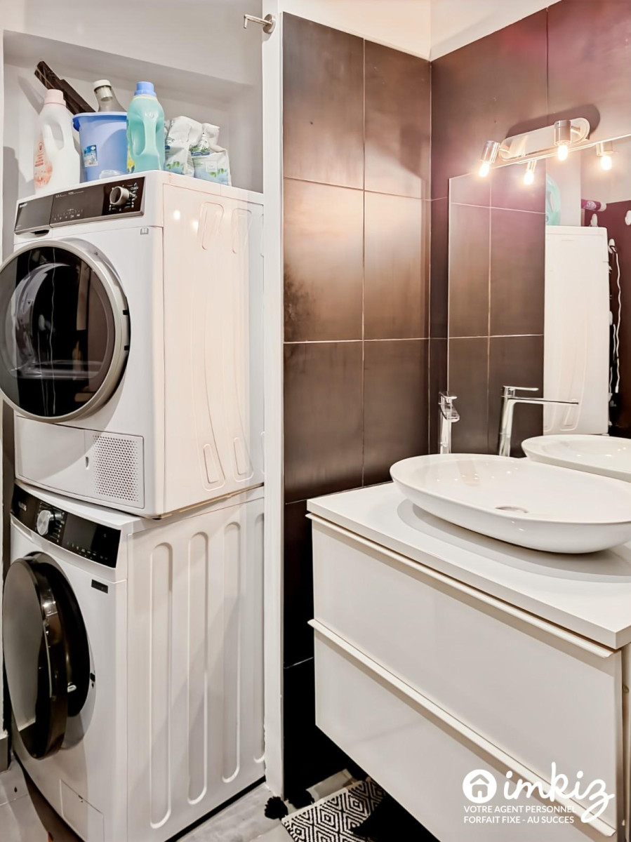 
                                                Vente
                                                 Paris 11ème – 4P 84 m², quartier Roquette