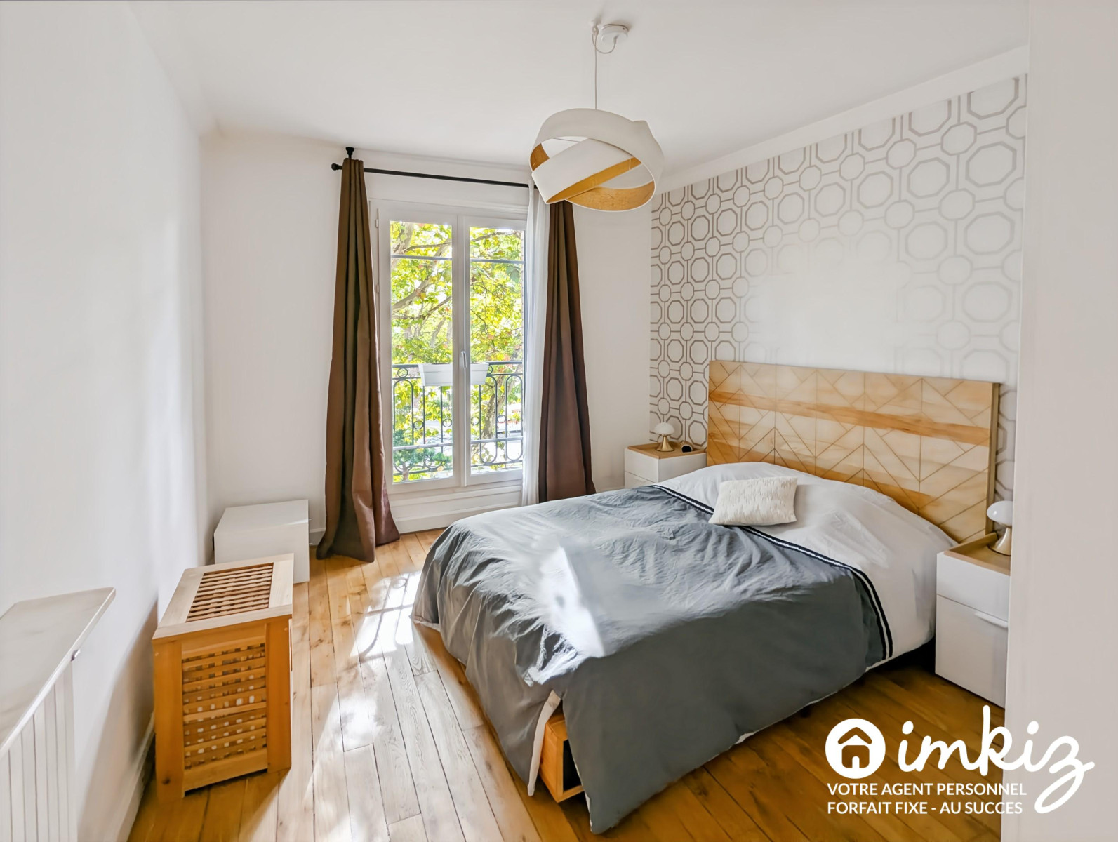 
                                                Vente
                                                 Paris 12ème-Boulevard Soult-3/4 pièces de 77m²