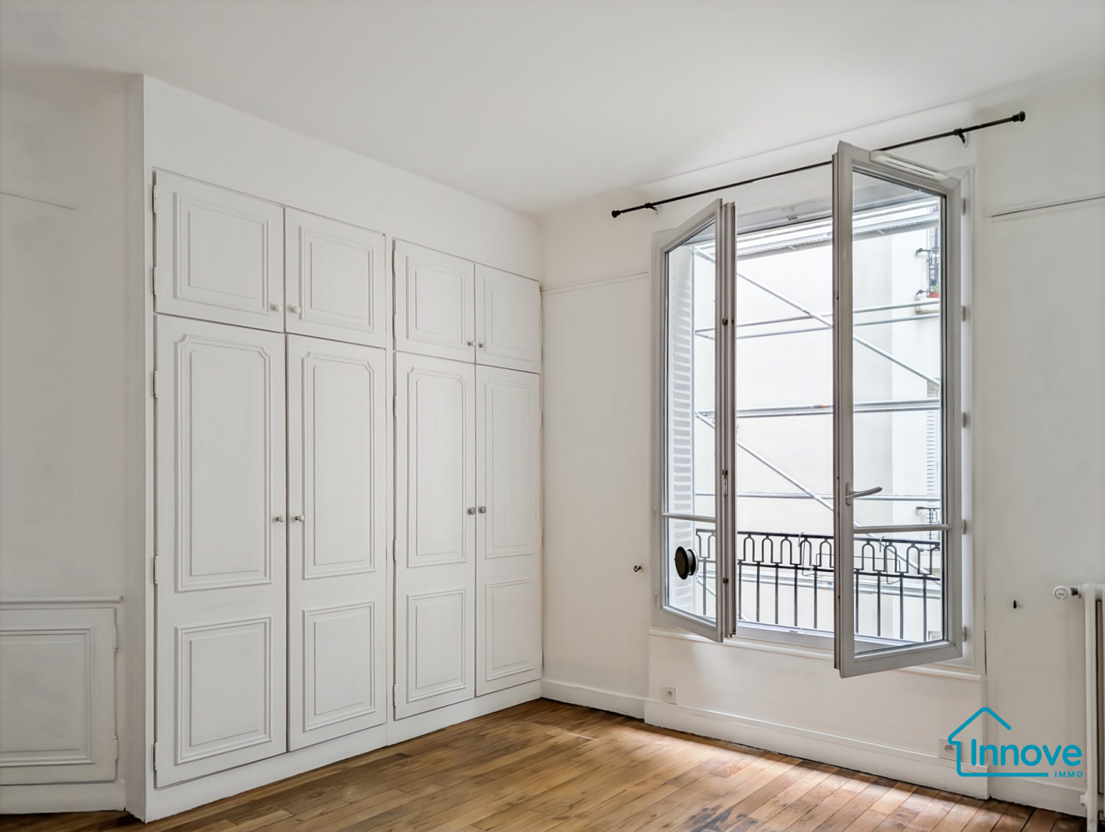 
                                                Location
                                                 Paris 14 – Charmant 2 pièces traversant, lumineux et avec bel