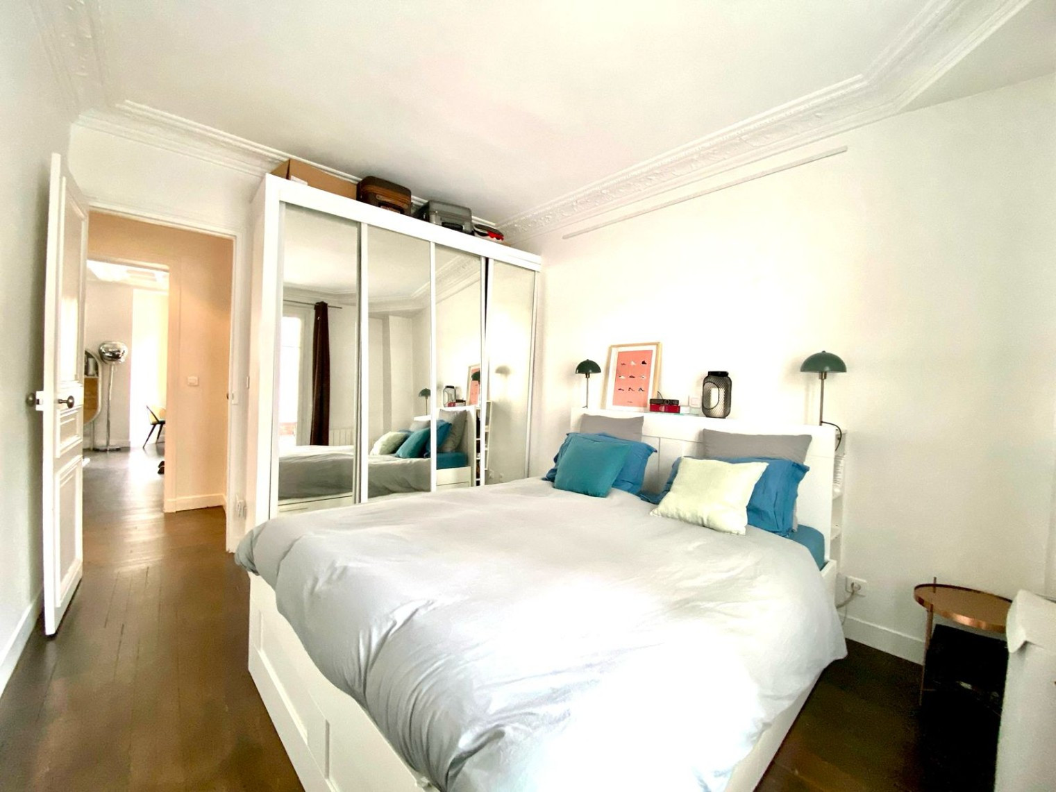 
                                                Location
                                                 Paris 17ᵉ – Cardinet / Cœur des Batignolles