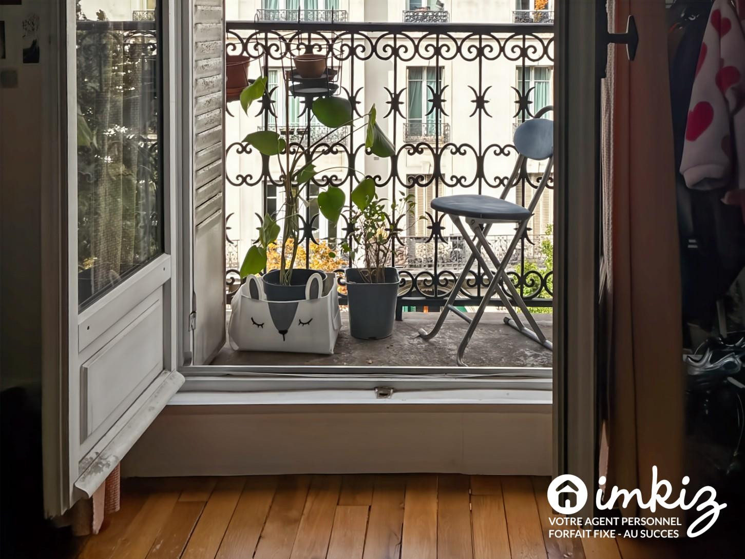 
                                                Vente
                                                 Paris 18  3 pièces charme, balcon, calme sur cour