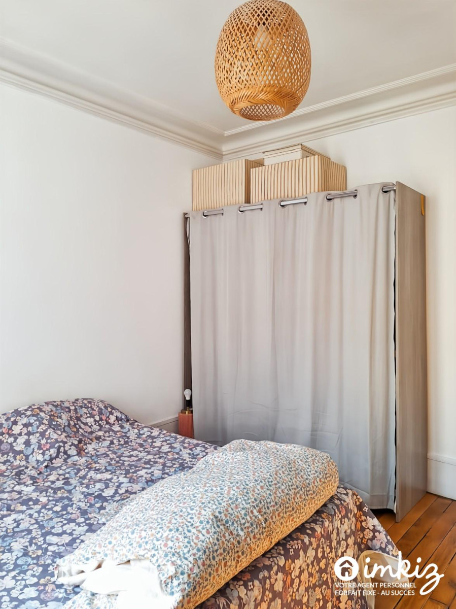 
                                                Vente
                                                 Paris 18  3 pièces charme, balcon, calme sur cour