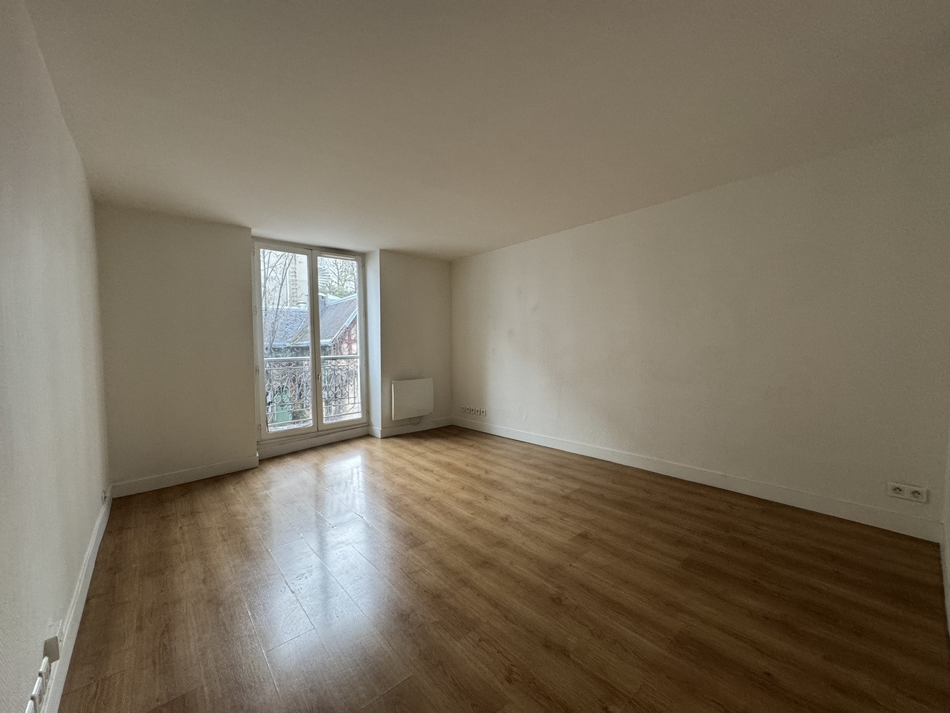 
                                                Location
                                                 PARIS 18 - PIED DU SACRÉ-CŒUR | Charmant T2
