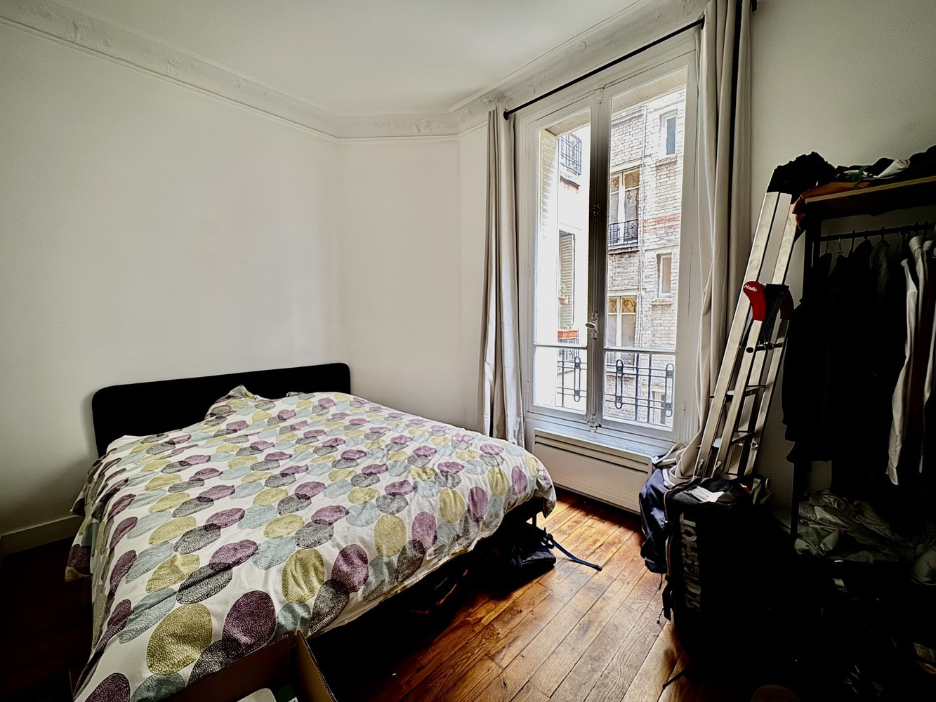 
                                                Vente
                                                 Paris 18ème – L'Élégance de Jules Joffrin