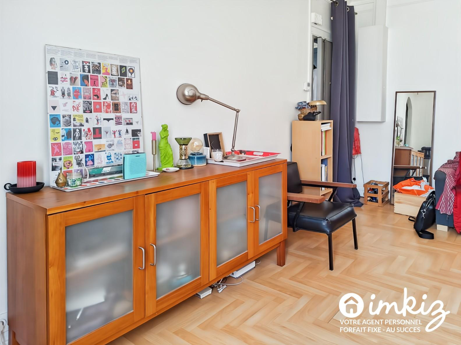 
                                                Vente
                                                 Paris 19ᵉ  2 pièces 30 m² calme sur cour
