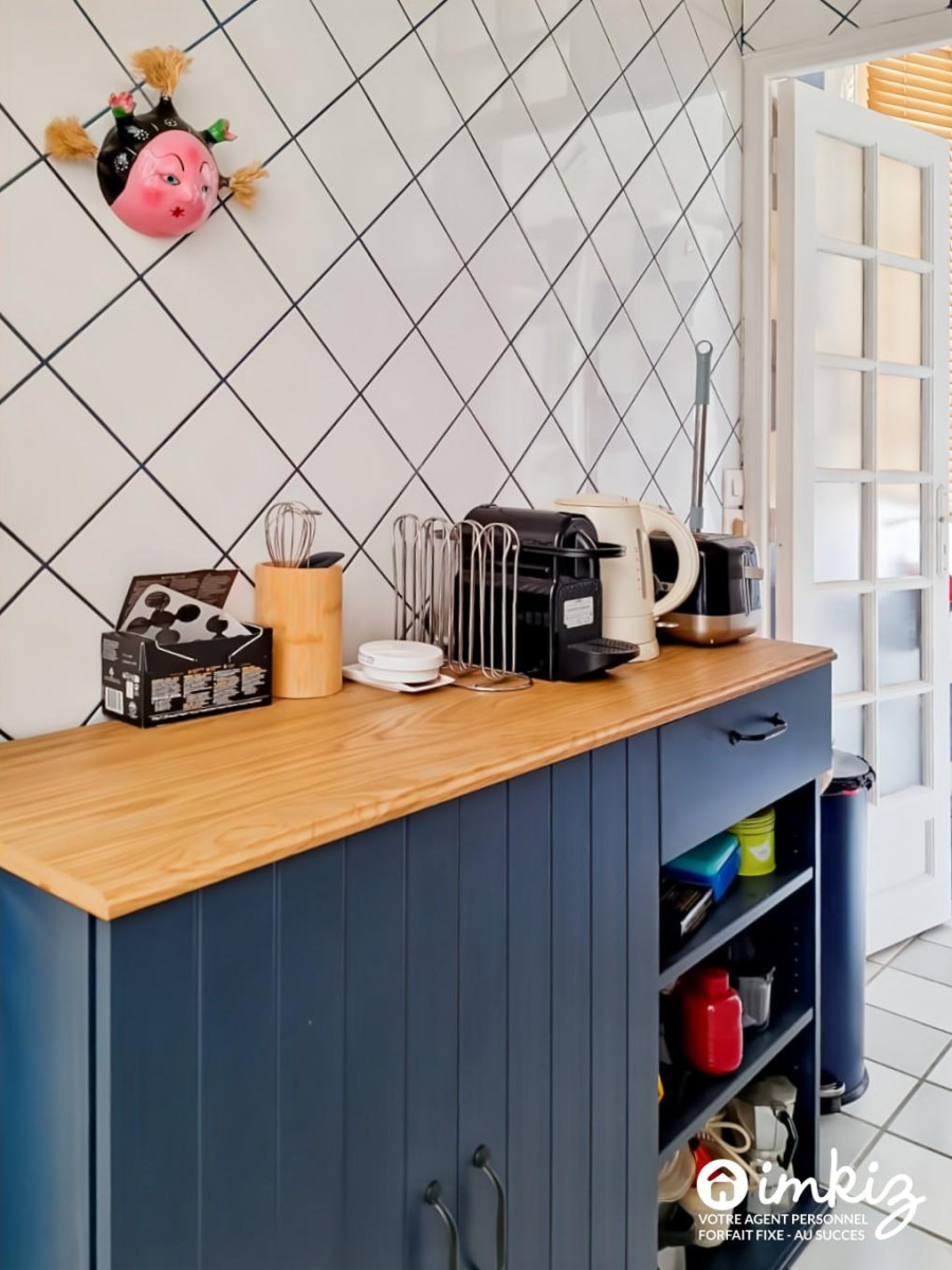 
                                                Vente
                                                 Paris 19ᵉ  2 pièces 30 m² calme sur cour