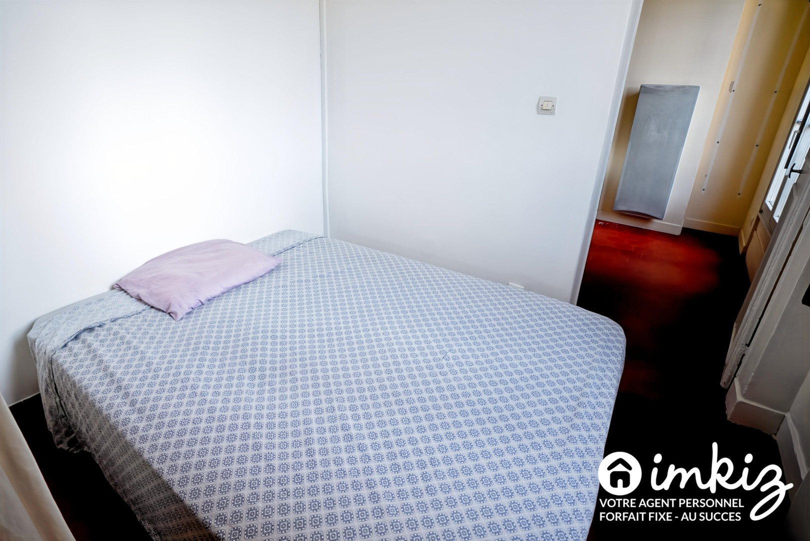 
                                                Vente
                                                 Paris 19ᵉ  2 pièces calme sur cour faibles charges