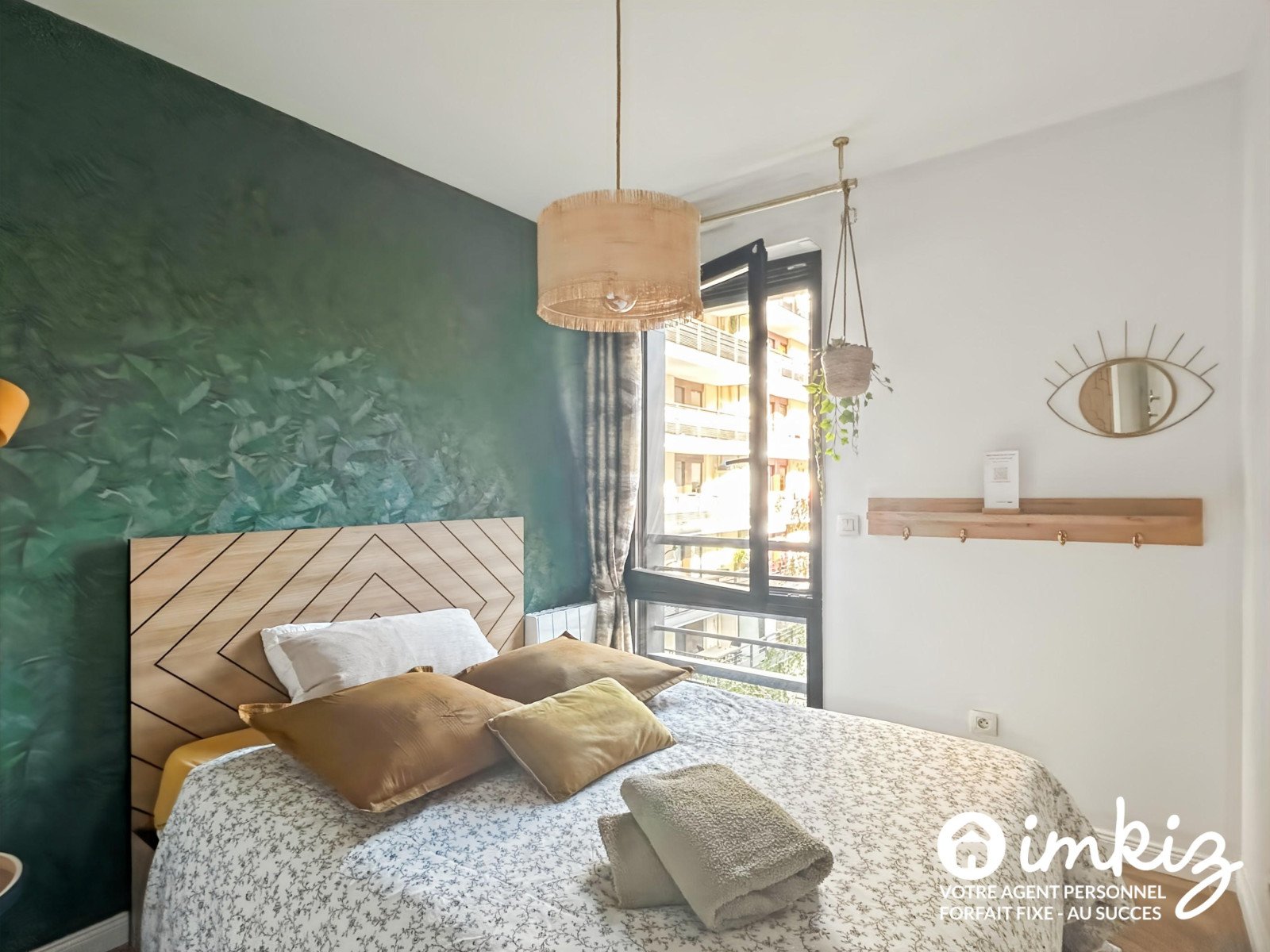 
                                                Vente
                                                 Paris 19ème 4P familial traversant balcon