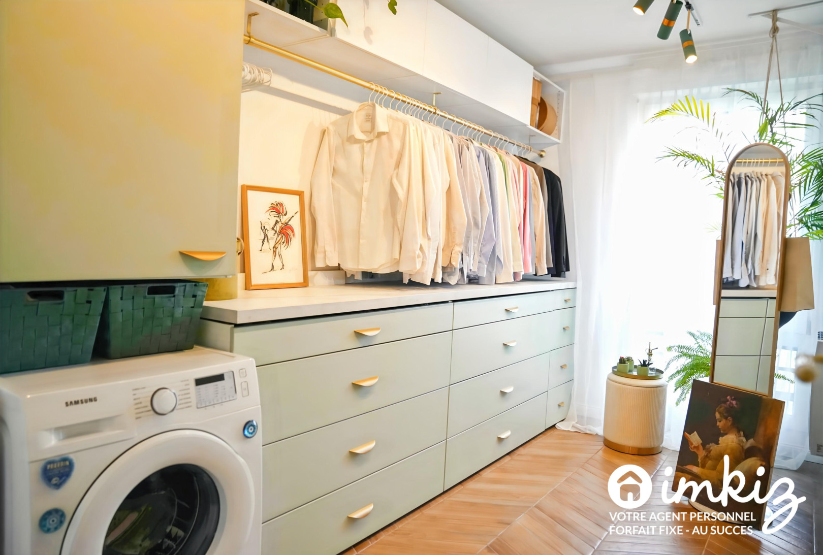 
                                                Vente
                                                 Paris 19ème 4P familial traversant balcon